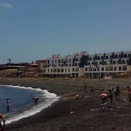 Ocean Front Apartamento Tetir